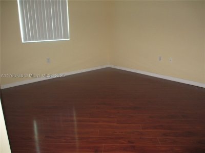 Property photo # 6