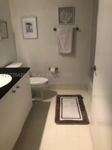 Aluguel de apartamento no Edgewater Lofts 808