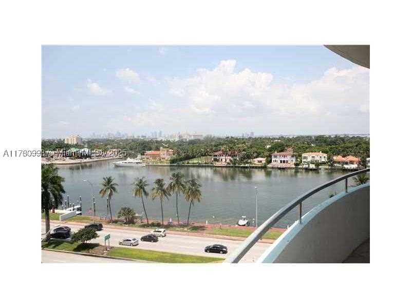 Apartment for rent at Seacoast 5151 924