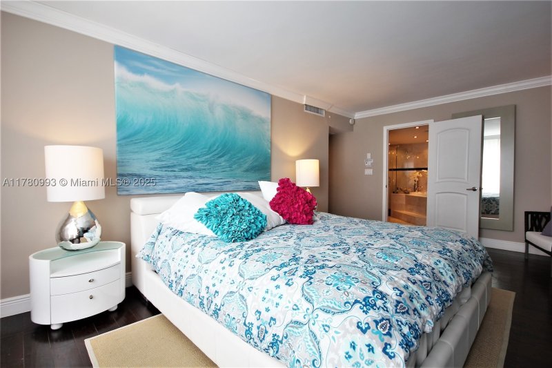 Apartment for rent at Seacoast 5151 924
