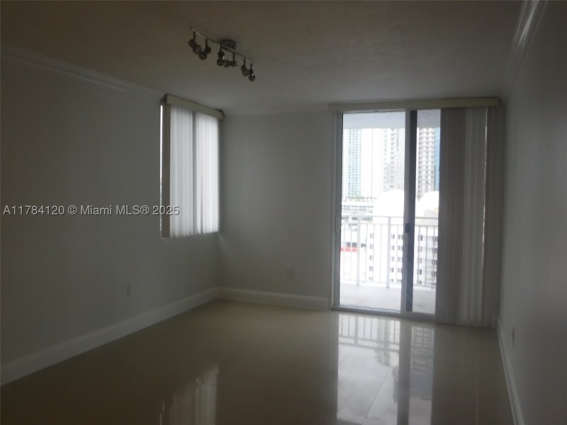 Comprar apartamento en Madison Miami W-2101
