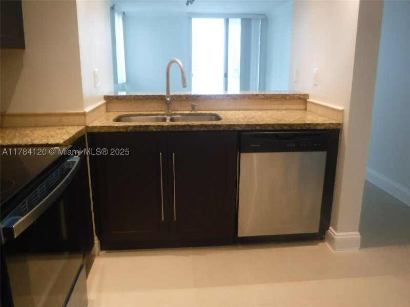 Comprar apartamento en Madison Miami W-2101