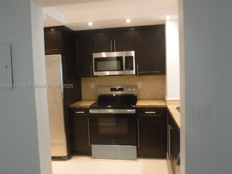 Condo for sale at Madison Miami W-2101