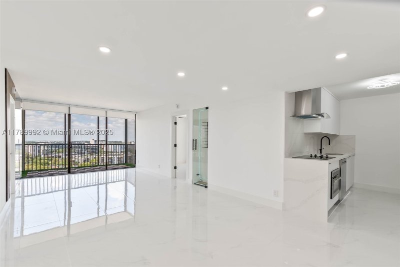 Condo for sale at Coronado I 1902
