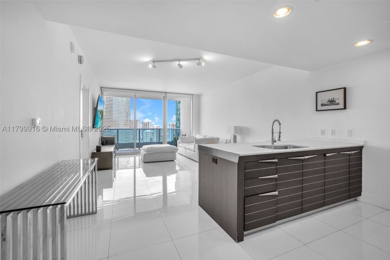 Comprar apartamento no Epic Miami 4012