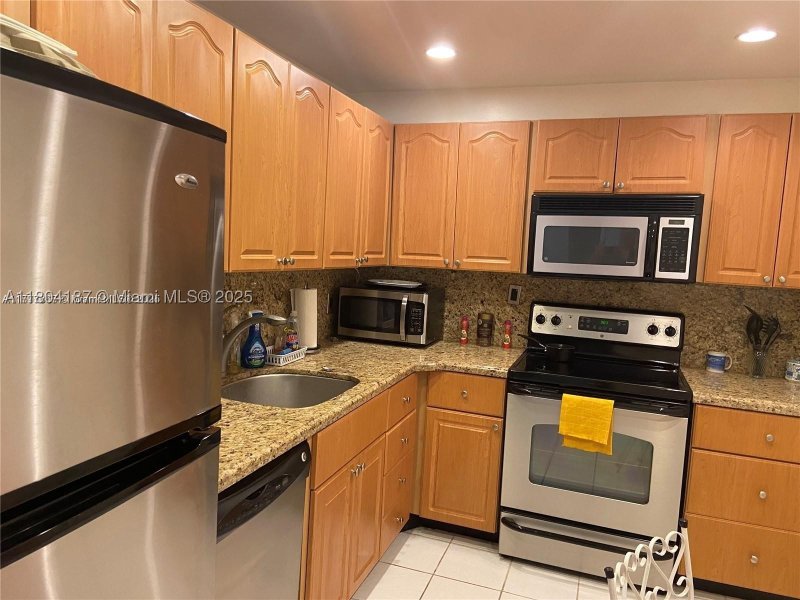 Apartment for rent at The Hemispheres 2B