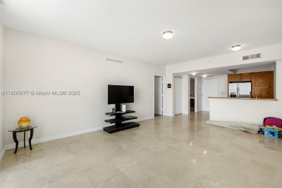 Comprar apartamento en Duo Condo 1604E