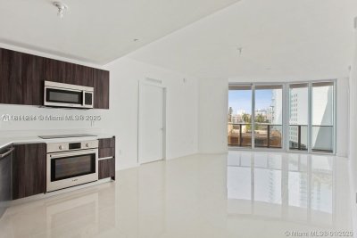 Comprar apartamento no Aria on The Bay 501