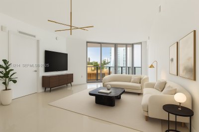Aria on The Bay Apt #501
