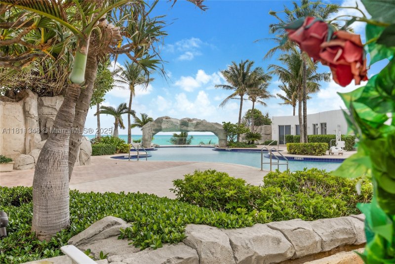Condo for sale at Trump International Sonesta Beach Resort 1504