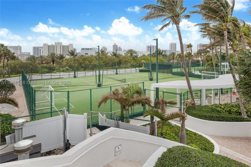 Condo for sale at Trump International Sonesta Beach Resort 1504