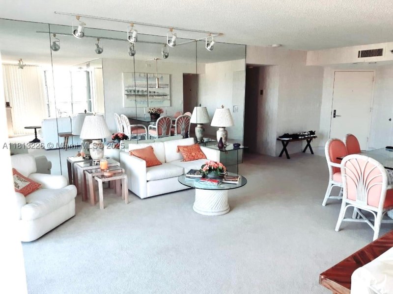 Condo for sale at Mystic Pointe 500 3001