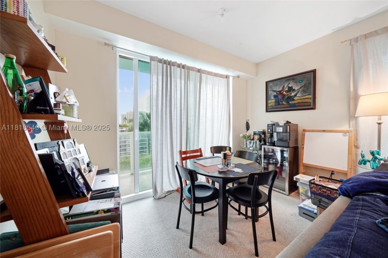 Condo for sale at Quantum 1411