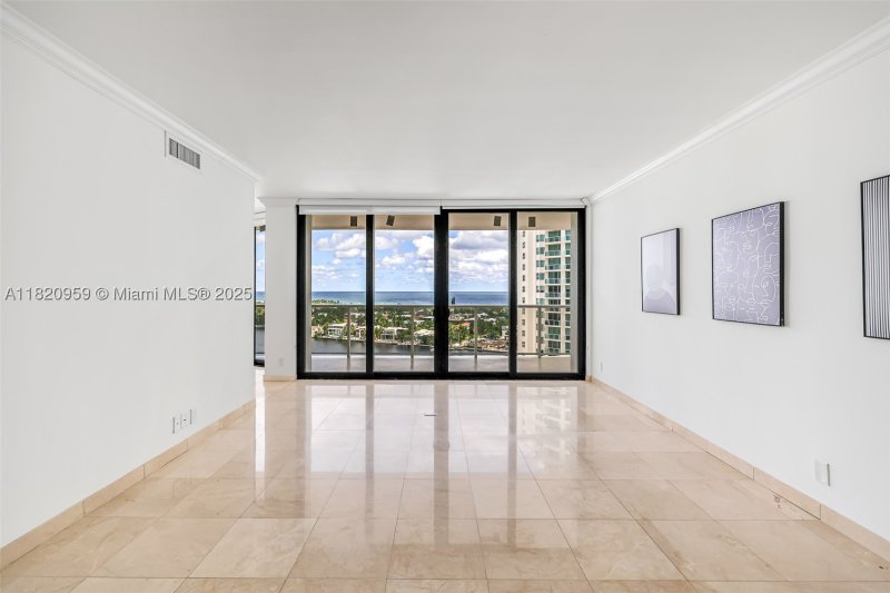Condo for sale at Hamptons West 1412