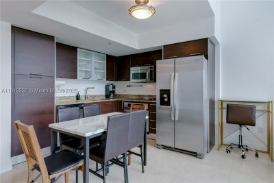 Aluguel de apartamento no Brickell on the River South 2107