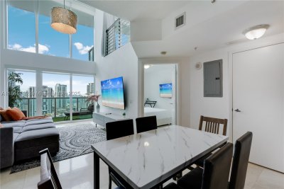 Aluguel de apartamento no Brickell on the River South 2107