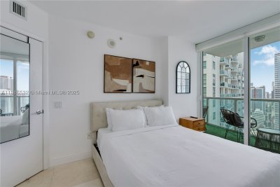 Aluguel de apartamento no Brickell on the River South 2107