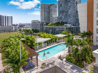 Midtown Midblock Apt #1016