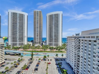 Comprar apartamento en Plaza Towers North 1702