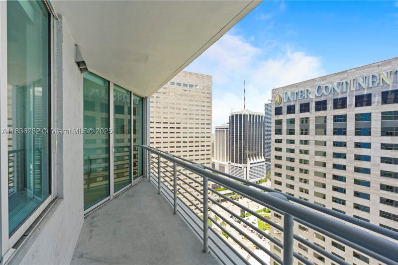 Comprar apartamento en One Miami West Tower 3410