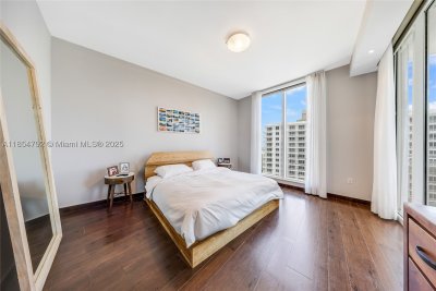 Comprar apartamento no Carbonell 3002