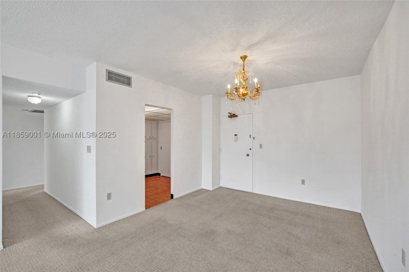 Comprar apartamento en The Hemispheres 7K