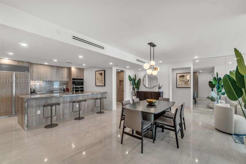 Condo for sale at 1500 Ocean Drive 1003