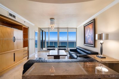 Aluguel de apartamento no Ocean Two 704