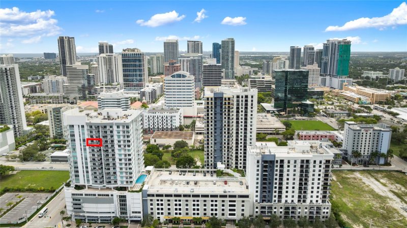 Condo for sale at Strada 315 1808