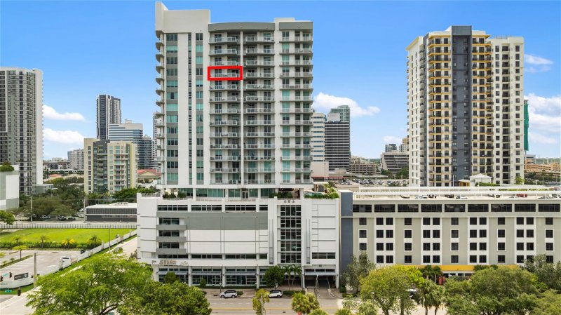 Condo for sale at Strada 315 1808
