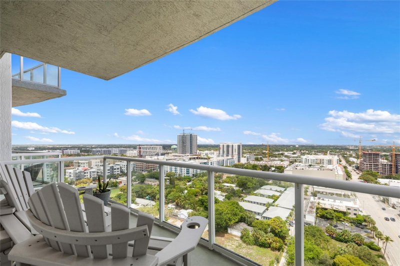 Condo for sale at Strada 315 1808