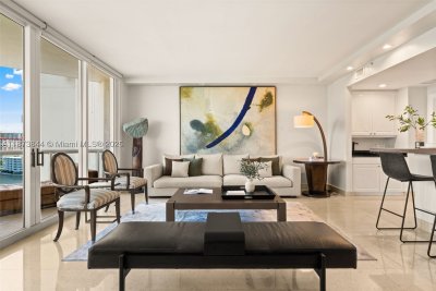 Aluguel de apartamento no Atlantic One at The Point 1102