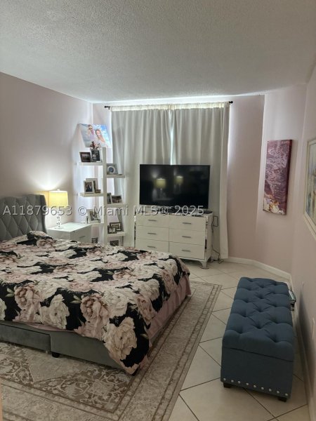 Condo for sale at The Hemispheres 7D
