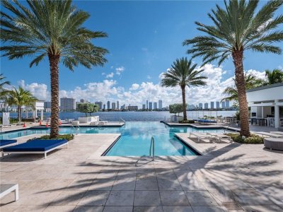 Comprar apartamento en Marina Palms Yacht Club 2105 + 1 BOA