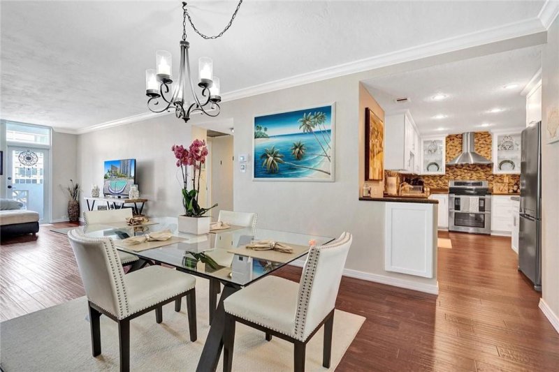 Condo for sale at Galt Towers 9r