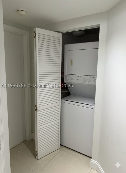 Comprar apartamento no La Perla 1806