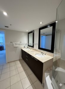 Comprar apartamento no La Perla 1806
