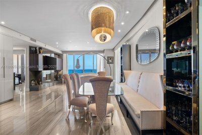 Comprar apartamento en St Regis Bal Harbour North 2304N