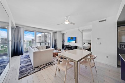Comprar apartamento no W Residences Ft Lauderdale 1704