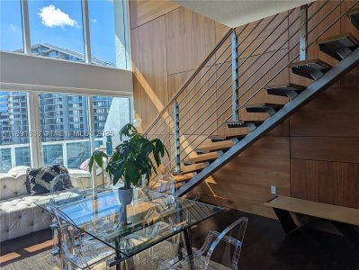 Aluguel de apartamento no Brickell on the River South 2302