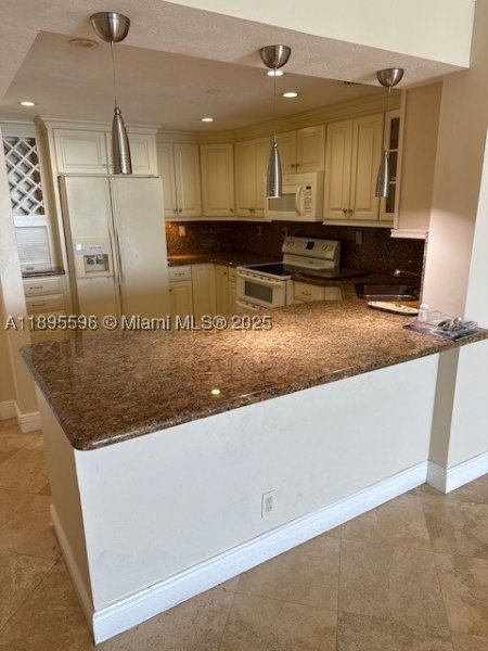 Condo for sale at Oceanfront Plaza 1507