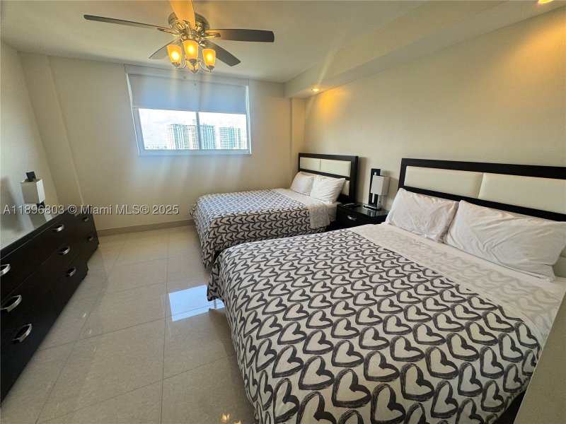 Condo for sale at Ocean Reserve 1520