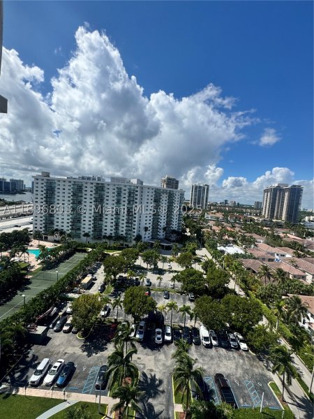 Condo for sale at Ocean Reserve 1520