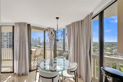 Comprar apartamento en 1000 Williams Island 1403