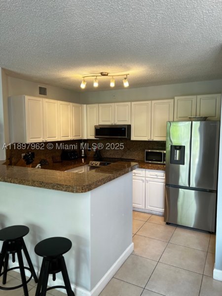 Apartment for rent at The Yacht Club at Aventura