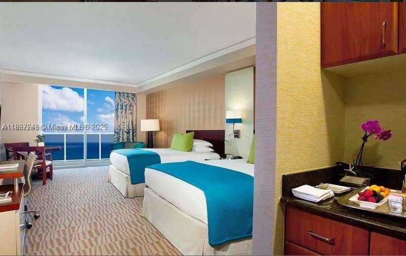 Condo for sale at Trump International Sonesta Beach Resort 1409