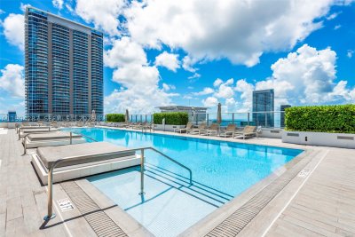 1010 Brickell Apt #1706