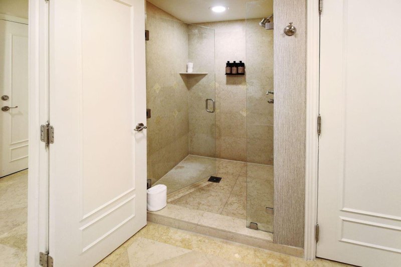Condo for sale at The Atlantic Hotel 1113