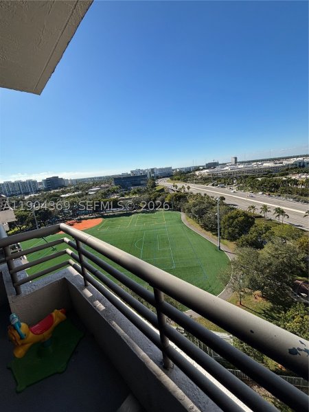 Comprar apartamento en Parc Central Aventura 1403