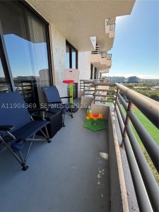 Comprar apartamento en Parc Central Aventura 1403